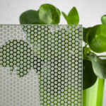 FloorDesign P Clear – klar geätztes Strukturglas in Rutschfestigkeitsklasse R10